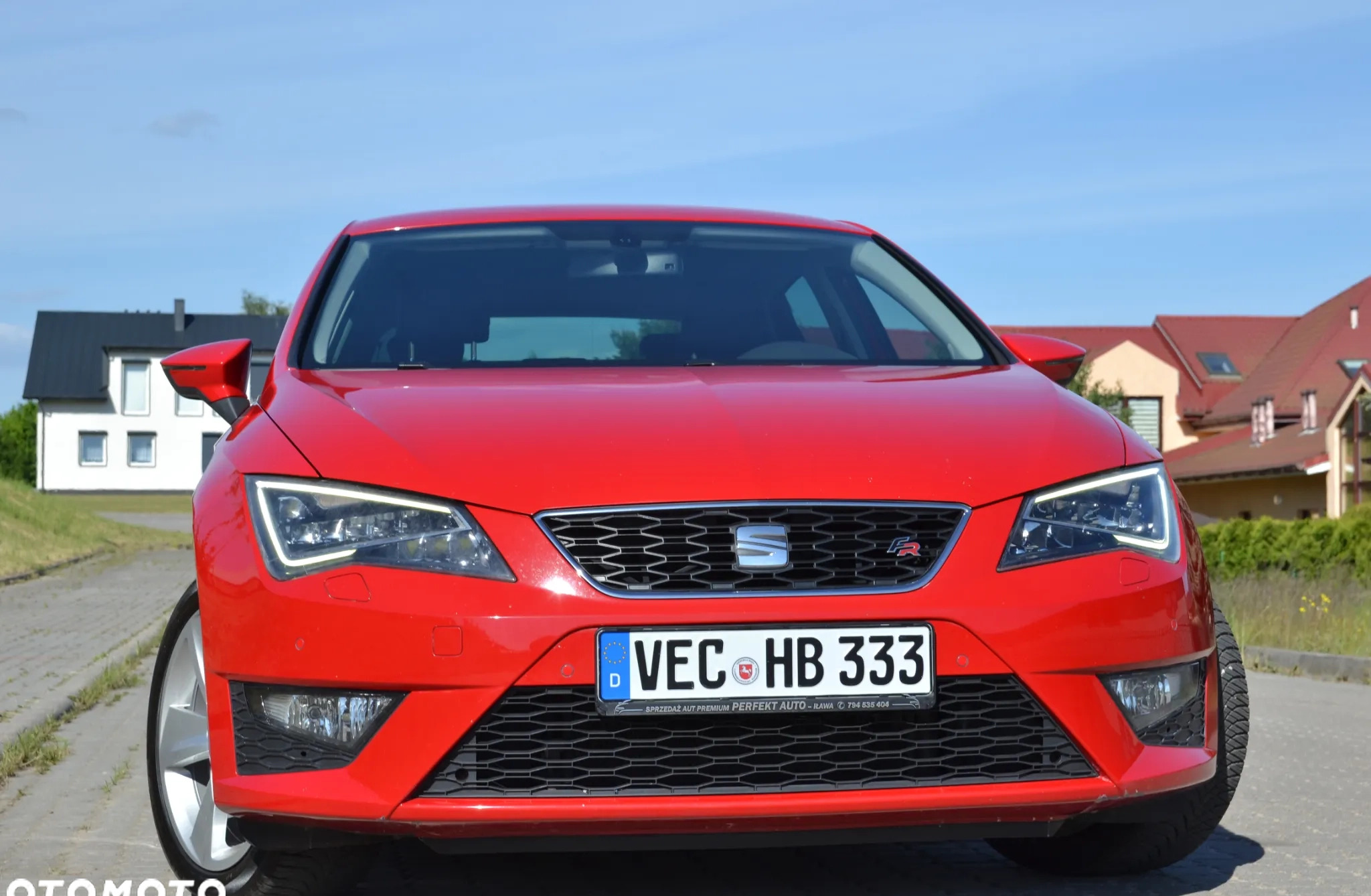 Seat Leon cena 42800 przebieg: 176908, rok produkcji 2013 z Iława małe 781